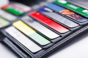 Jak bezpieczenie korzystać z karty kredytowej?